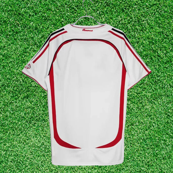 Camisa Retrô AC Milan 2 06/07